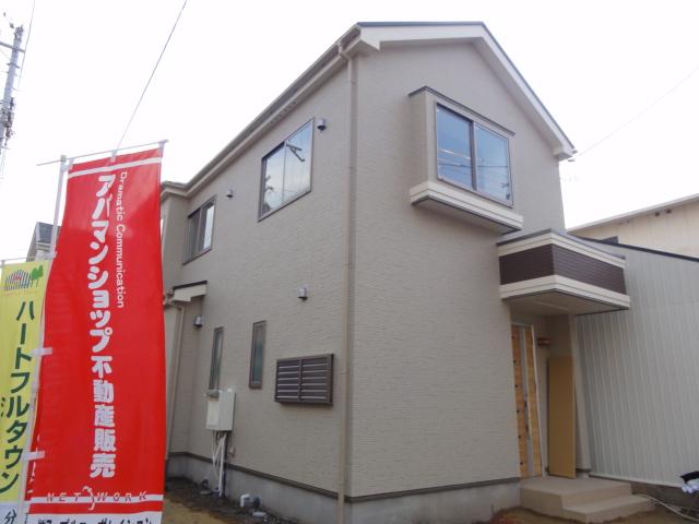 Local appearance photo. 2013 November is a late scheduled to be completed during the current construction.  [Local (November 17, 2013) Shooting] 