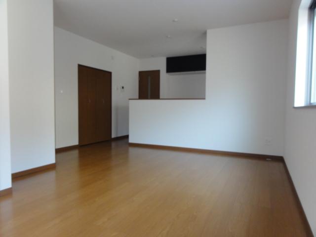 Same specifications photo (kitchen). LDK15.12 Pledge