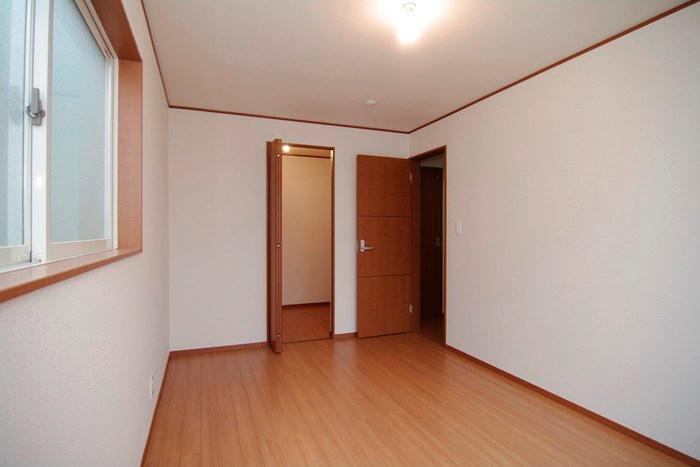 Same specifications photos (Other introspection).  ■ The company construction example photo