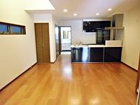 Living. Please relax your slowly you in calm LDK! 