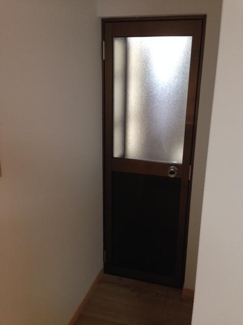 Other. Convenient back door