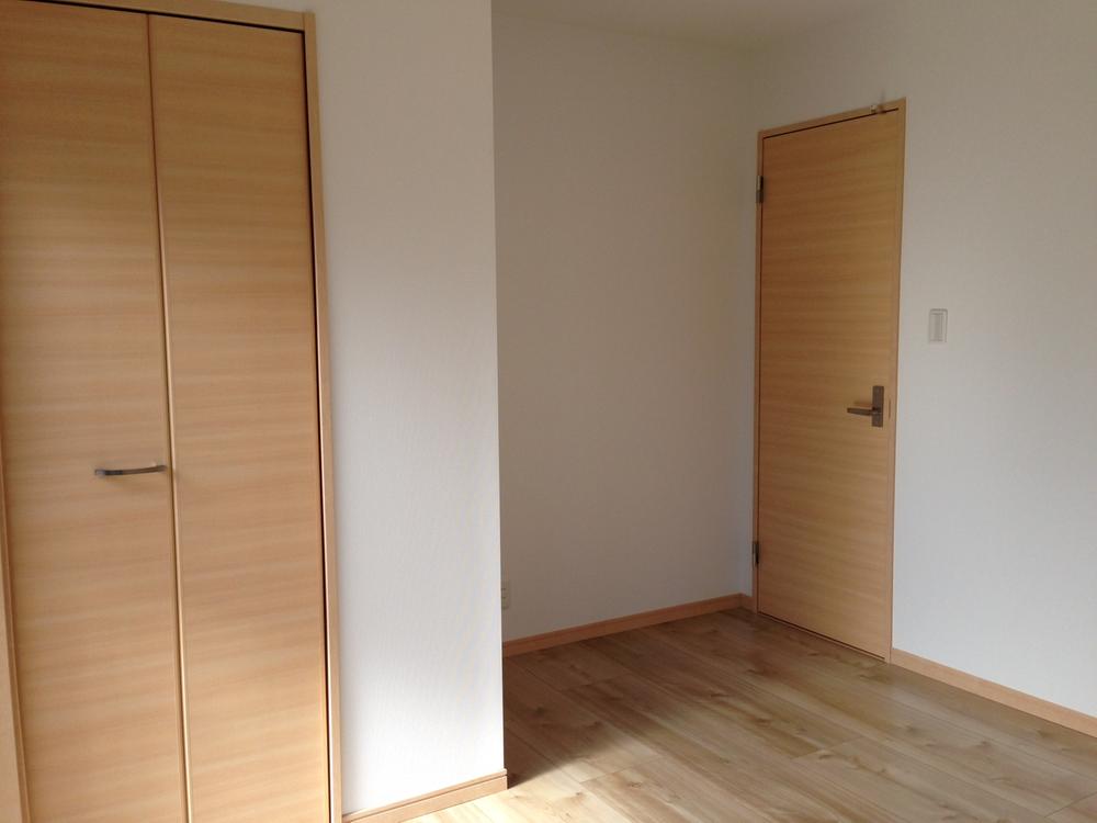 Non-living room. 2 Kaiyoshitsu