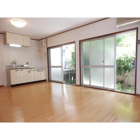 Living and room