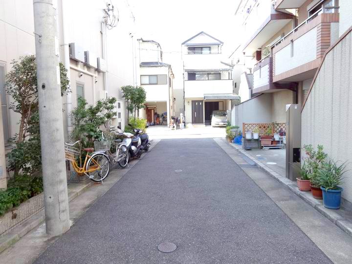 Local photos, including front road