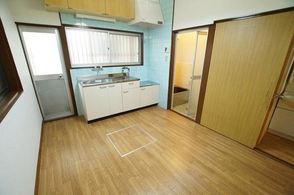 Living and room