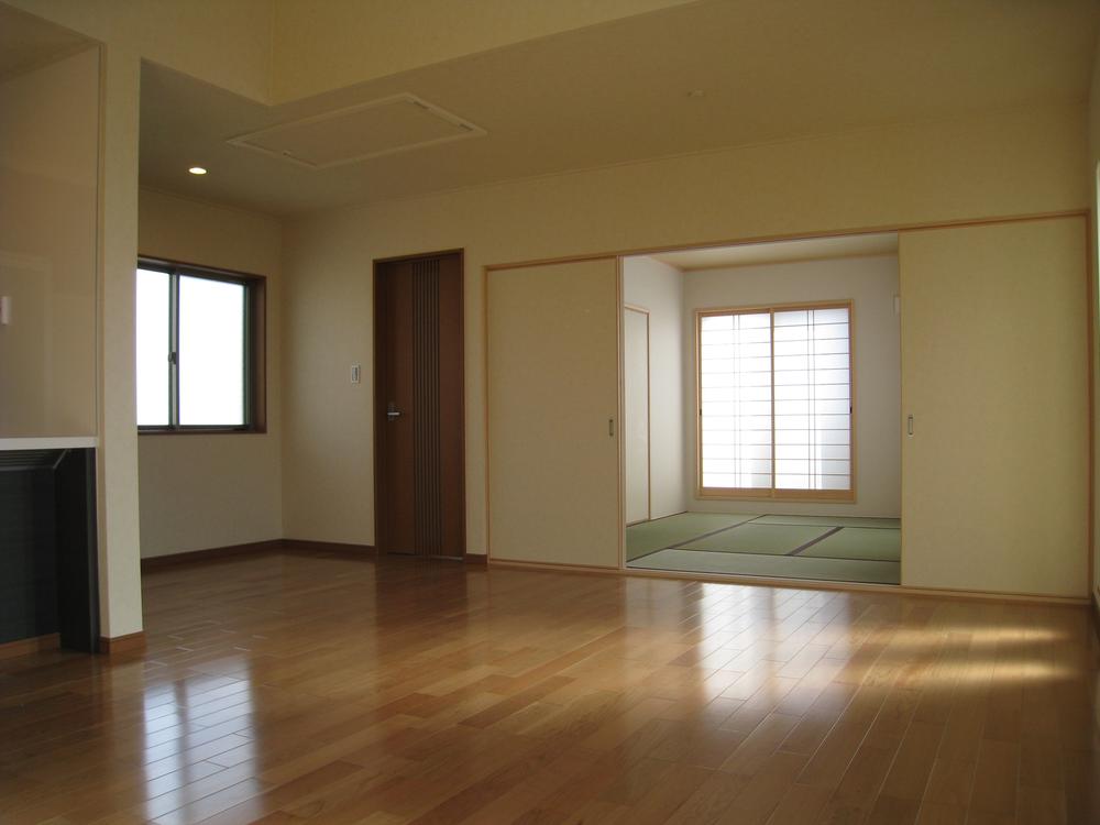 Building plan example (introspection photo). LDK stuck to the breadth, All mansion 18 quires more !! There widest 21 quires ^^