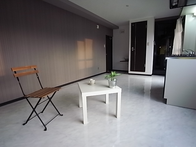 Living and room
