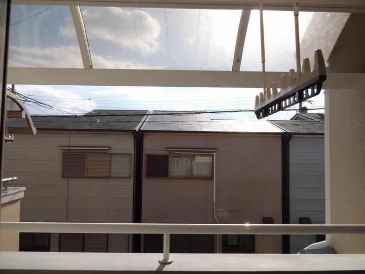 Balcony. Laundry is also available terrace Hoseru