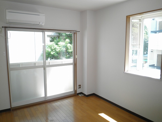 Living and room