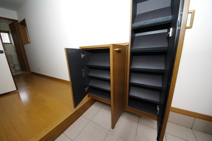 Receipt. There is immediately shoe box to the right on the front door.