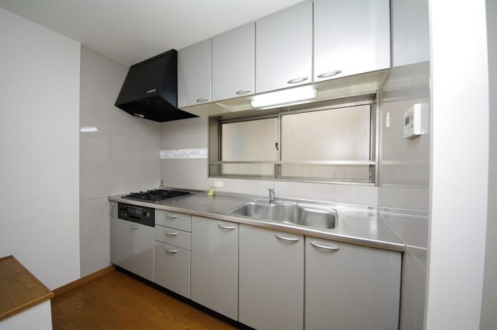 Kitchen. System kitchen is abundant storage is!