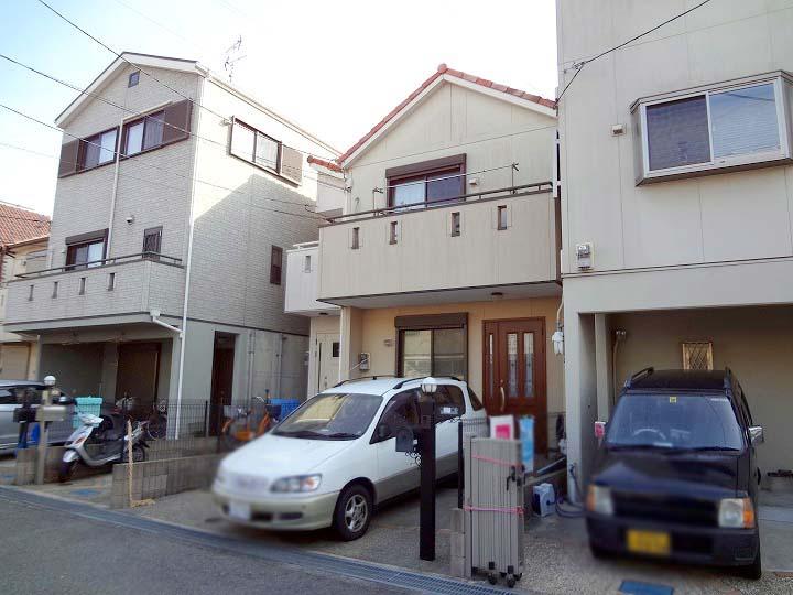 Local appearance photo. Also can you to put your luggage from you parking there is a Japanese-style room to the Japanese-style room on the first floor