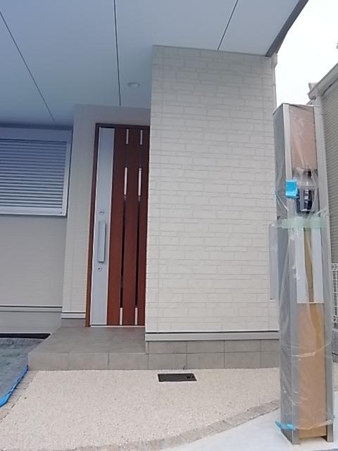 Local appearance photo