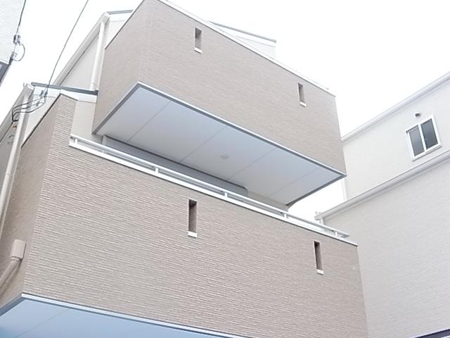 Local appearance photo