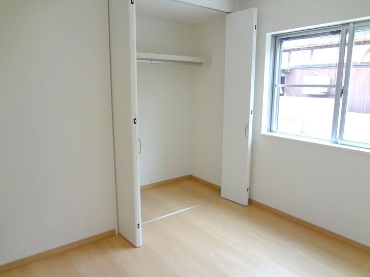 Non-living room. First floor north side Western-style about 5.14 Pledge kitchen north for, Drawing room, You can use it as a bedroom