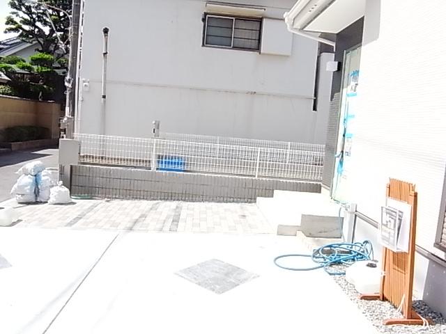 Local appearance photo