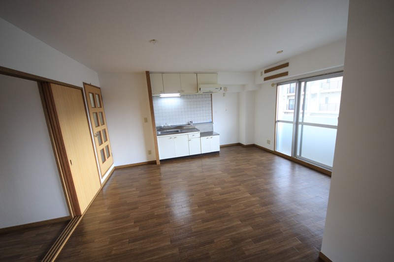 Living and room