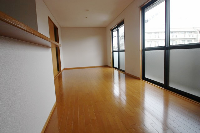 Living and room. Wide to a large living