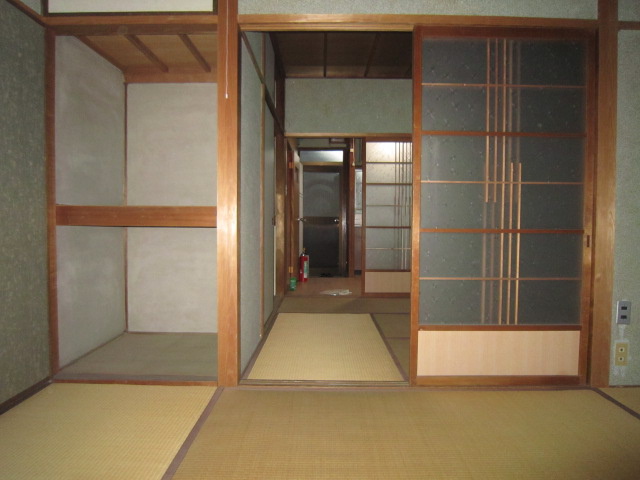 Living and room