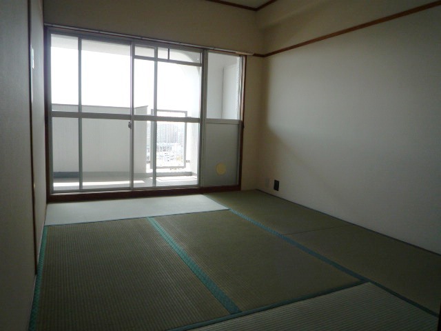 Other room space. Japanese-style room 6 quires