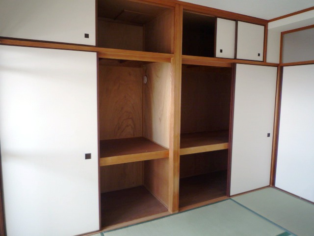 Receipt. Japanese-style room ・ closet