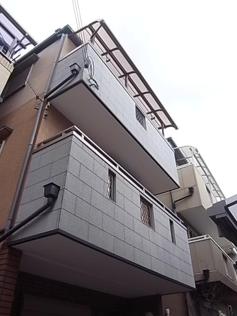 Local appearance photo