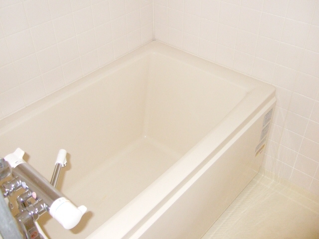 Bath. Bathroom