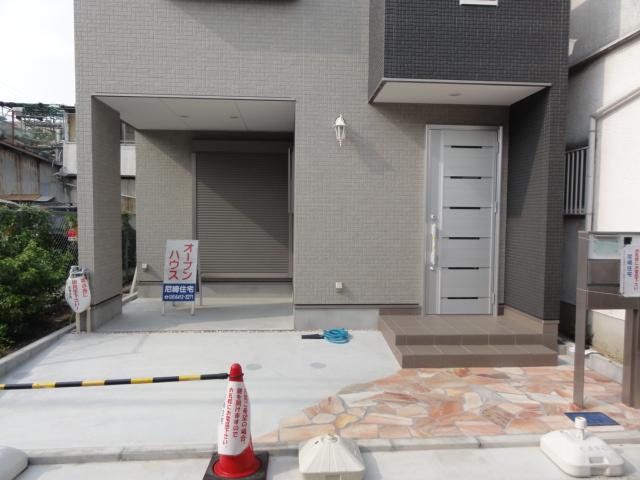 Parking lot. Local (July 2013) Shooting