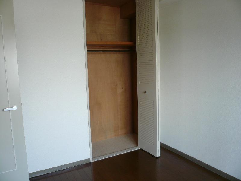Receipt. Western-style 1 storage