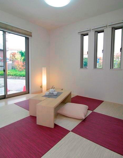 Same specifications photos (Other introspection)