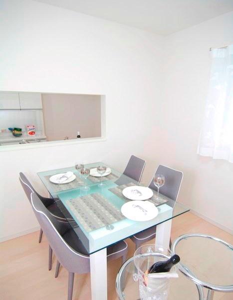 Same specifications photos (Other introspection)