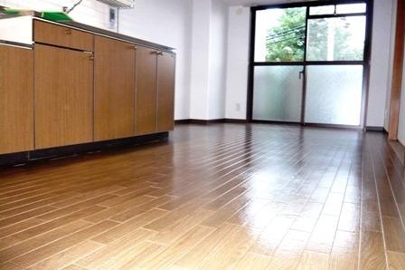 Living and room