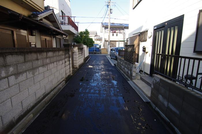 Local appearance photo. Local two-compartment is in sale! 