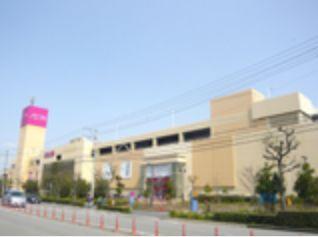 Supermarket. 240m business hours until the ion Amagasaki shop 9:00 ~ 23:00.
