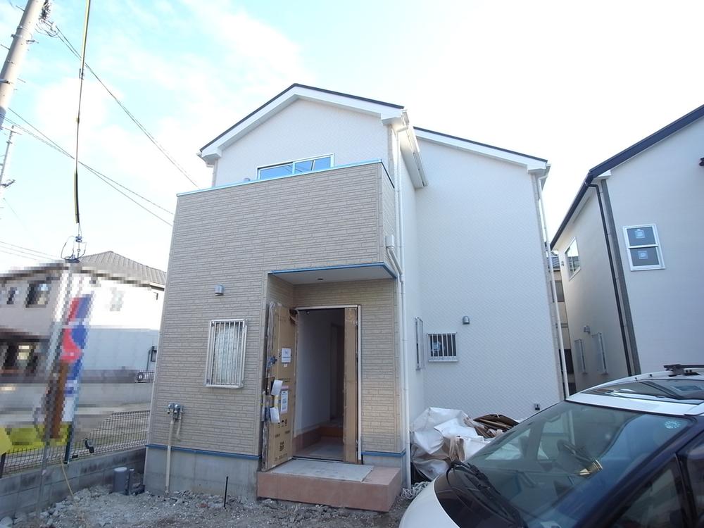 Local appearance photo. ◆ Exterior Photos