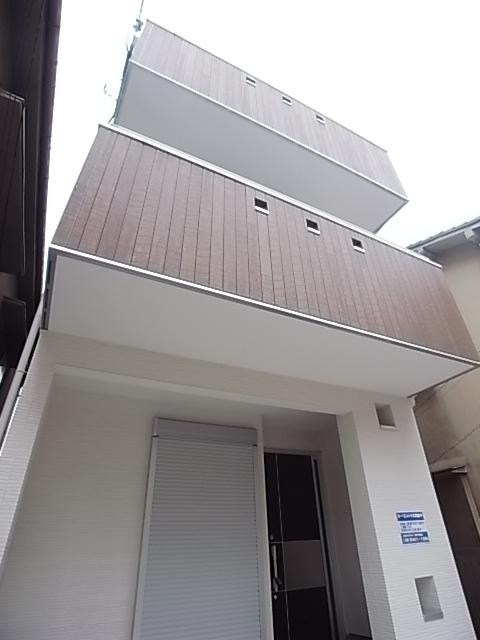 Local appearance photo