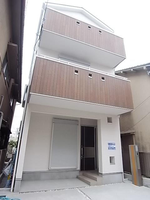 Local appearance photo