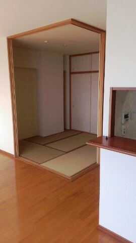 Living and room