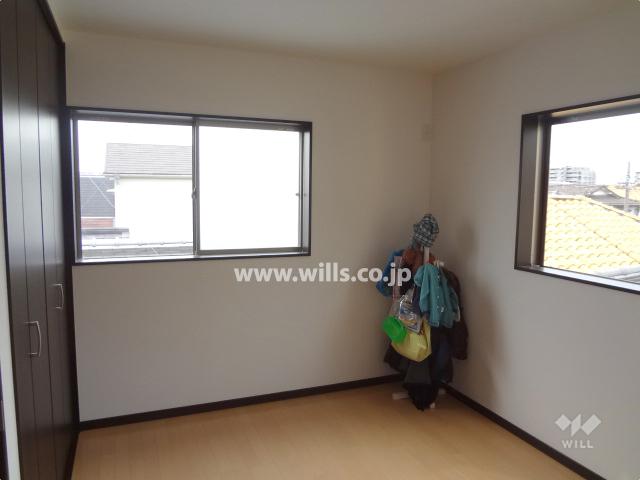 Non-living room. The third floor west Western-style about 6.0 Pledge