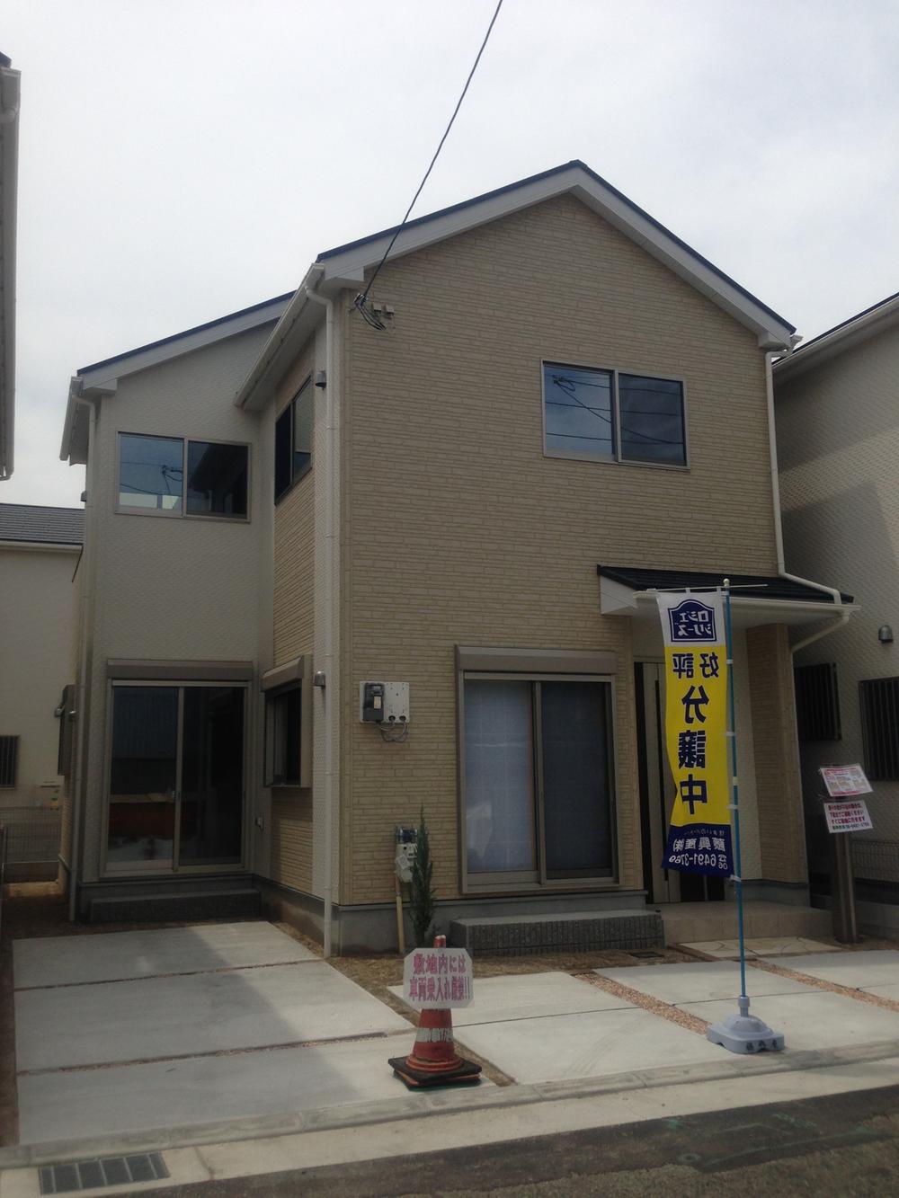 Local appearance photo