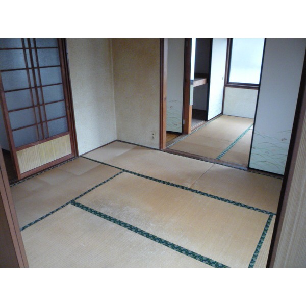 Living and room