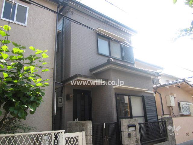 Local appearance photo. Property appearance (from the northeast side)