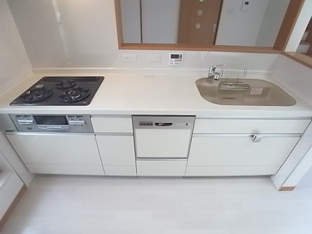 Same specifications photo (kitchen). LIXIL (San'webu) made