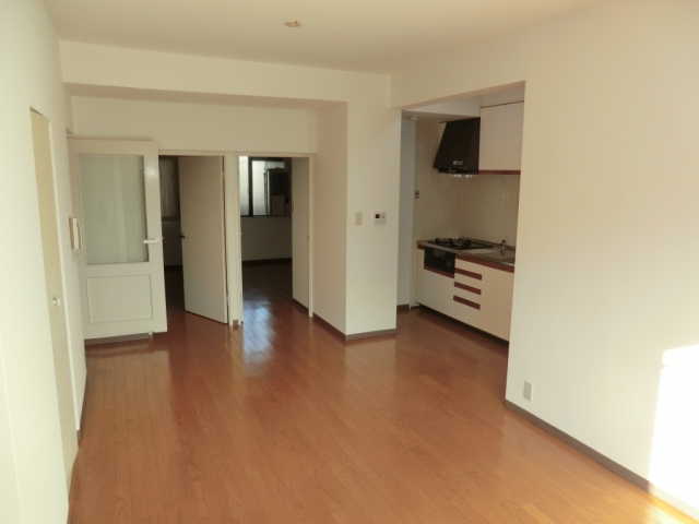 Living and room