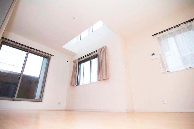 Other introspection. The living, There is a blow-by light will plug.