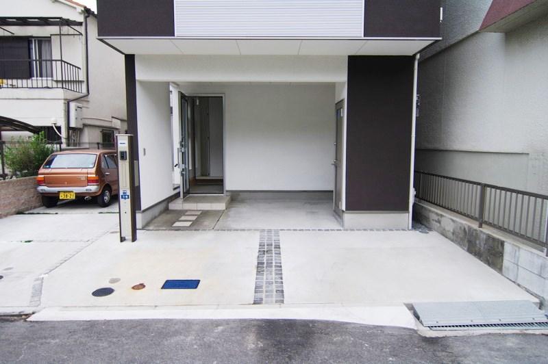 Parking lot. It has also become to the size that put parking and bicycle!