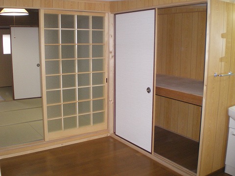 Living and room
