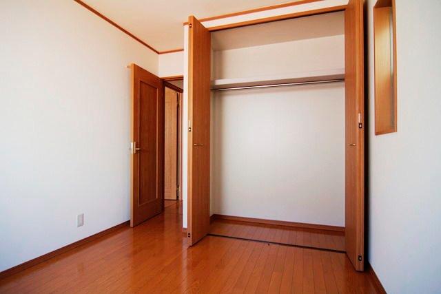 Receipt. Storage is abundant