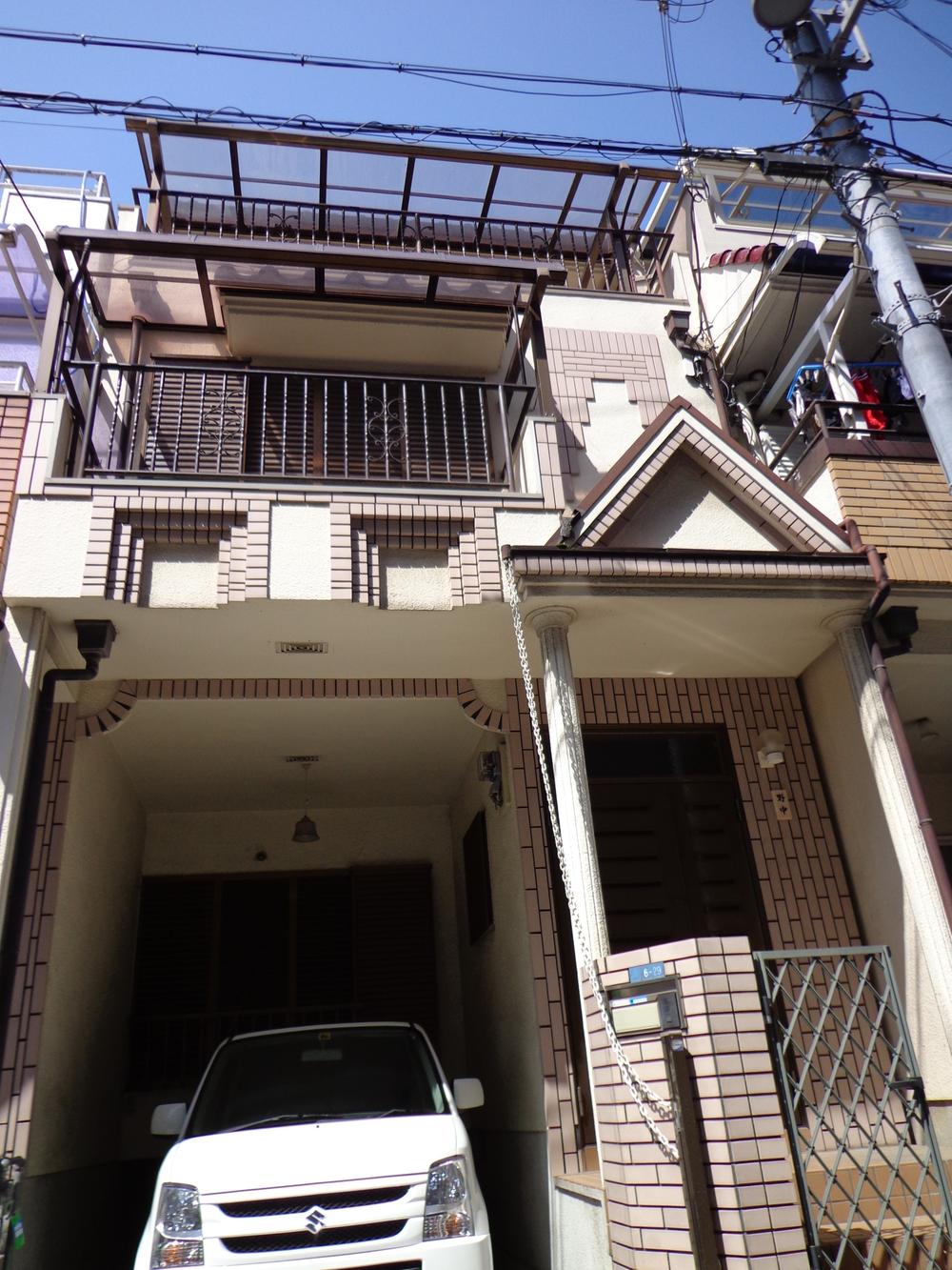 Local appearance photo. Local (April 2013) Shooting