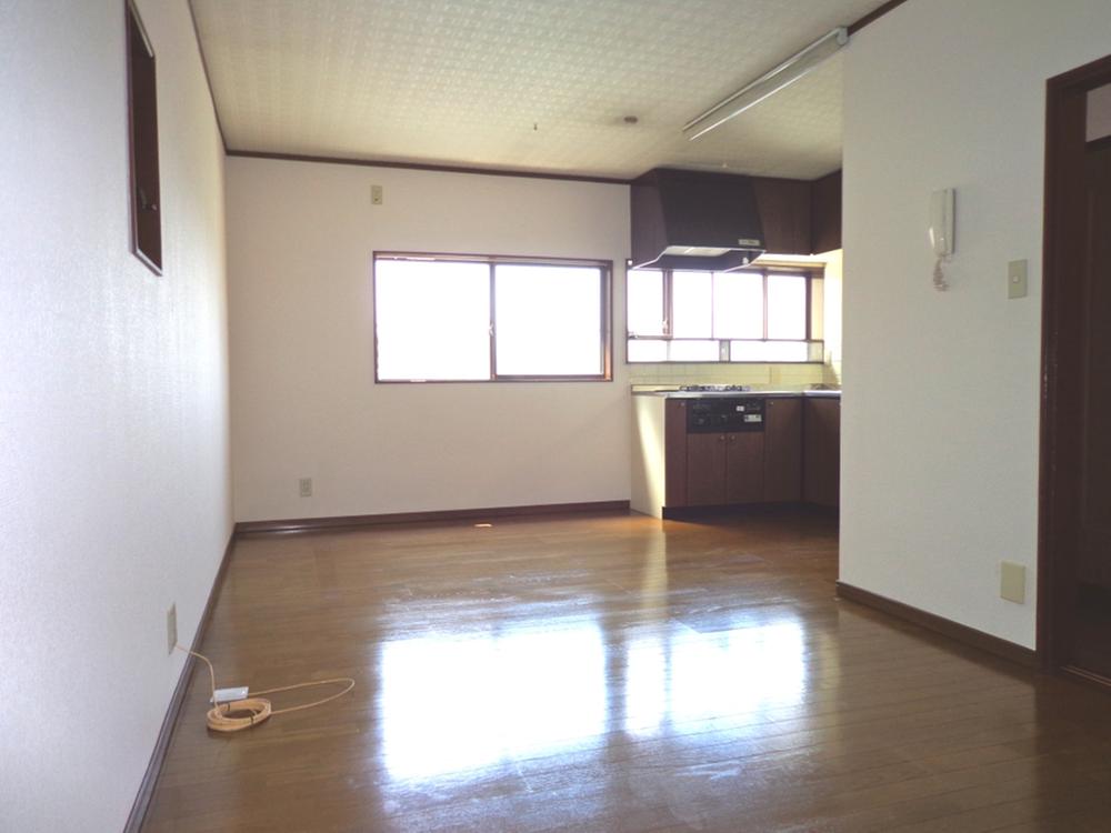 Living. Indoor (April 2013) Shooting